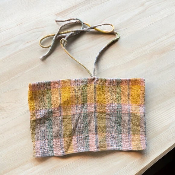 BUNDLE Black and multicolored halter Tie Front Top - Picture 2 of 5